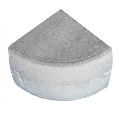 Quarter round corner curb