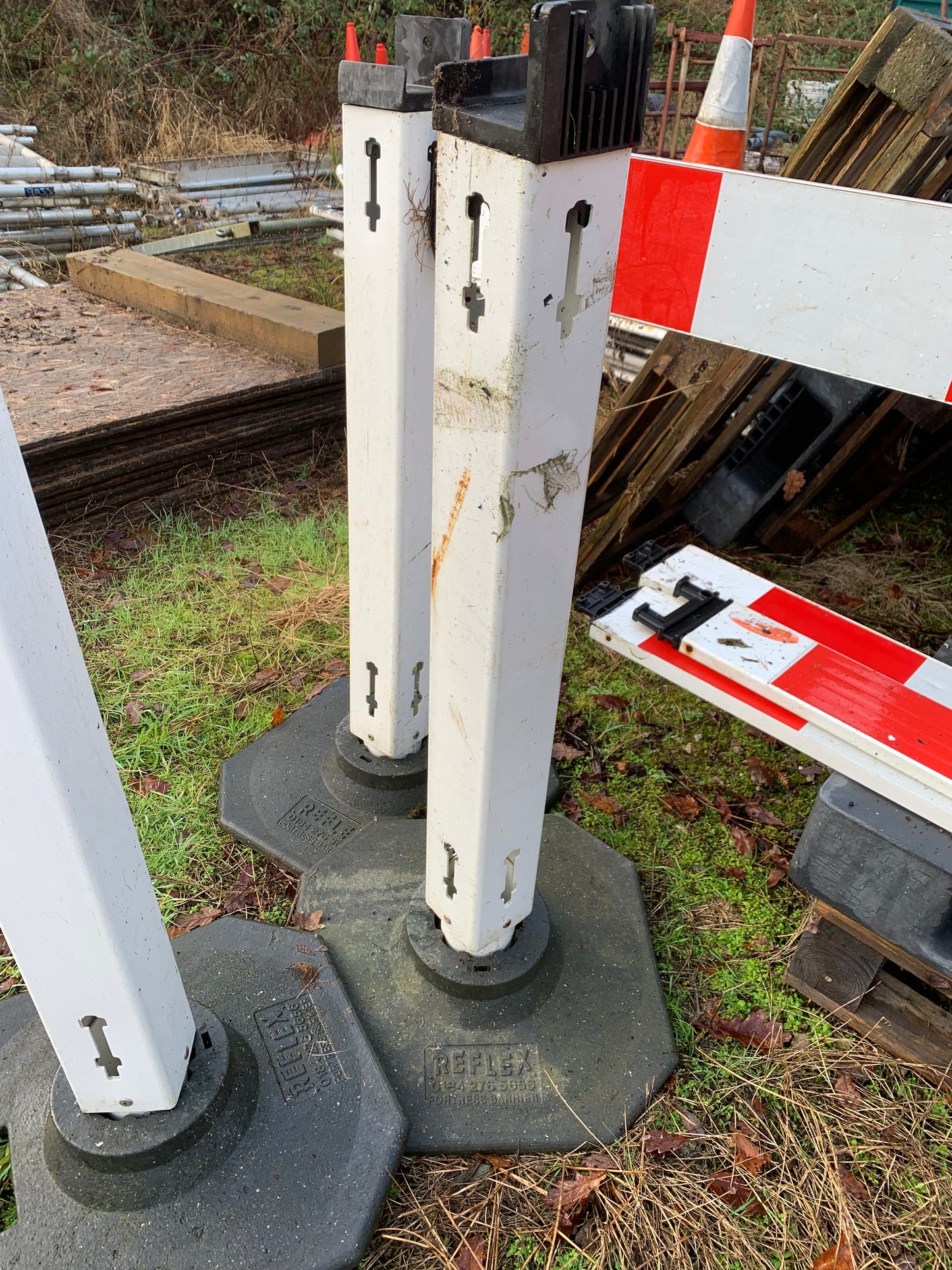 Trench barriers Post & Rail